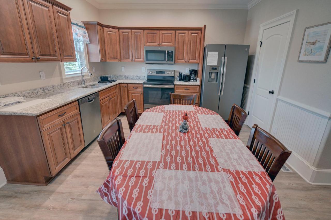 Outer Banks Motel - Village Accommodations Бакстон Экстерьер фото