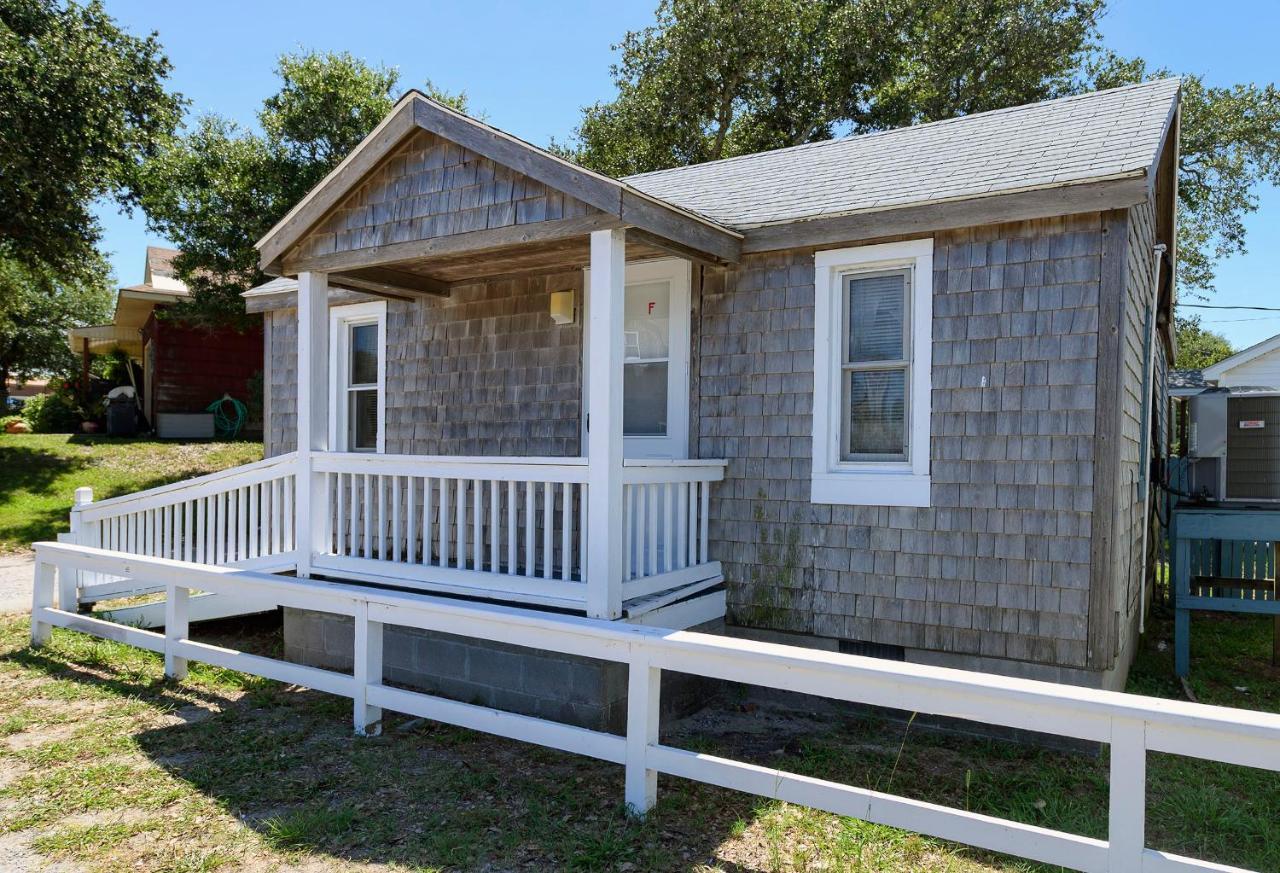 Outer Banks Motel - Village Accommodations Бакстон Экстерьер фото
