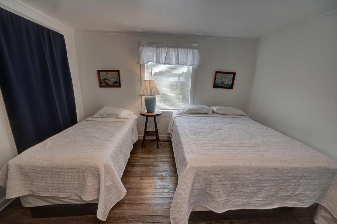 Outer Banks Motel - Village Accommodations Бакстон Экстерьер фото
