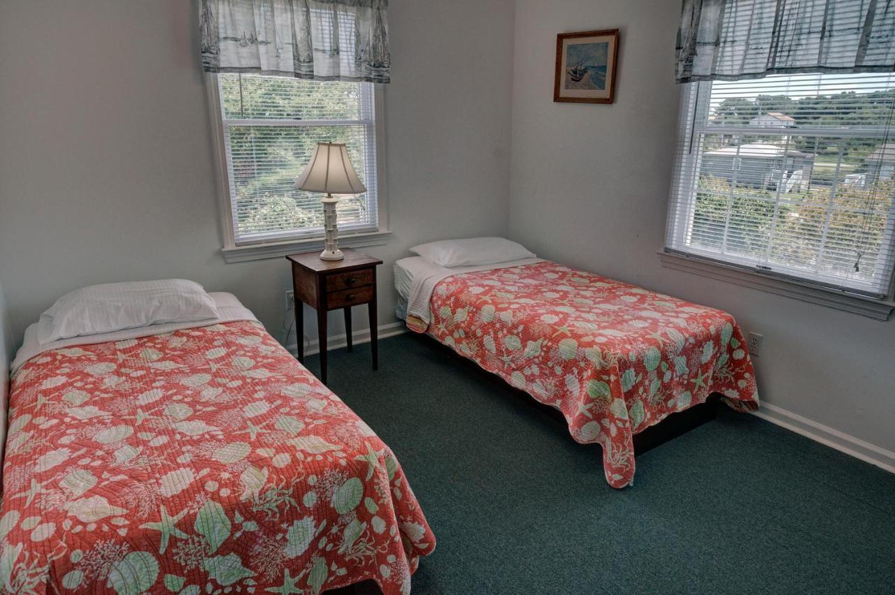Outer Banks Motel - Village Accommodations Бакстон Экстерьер фото